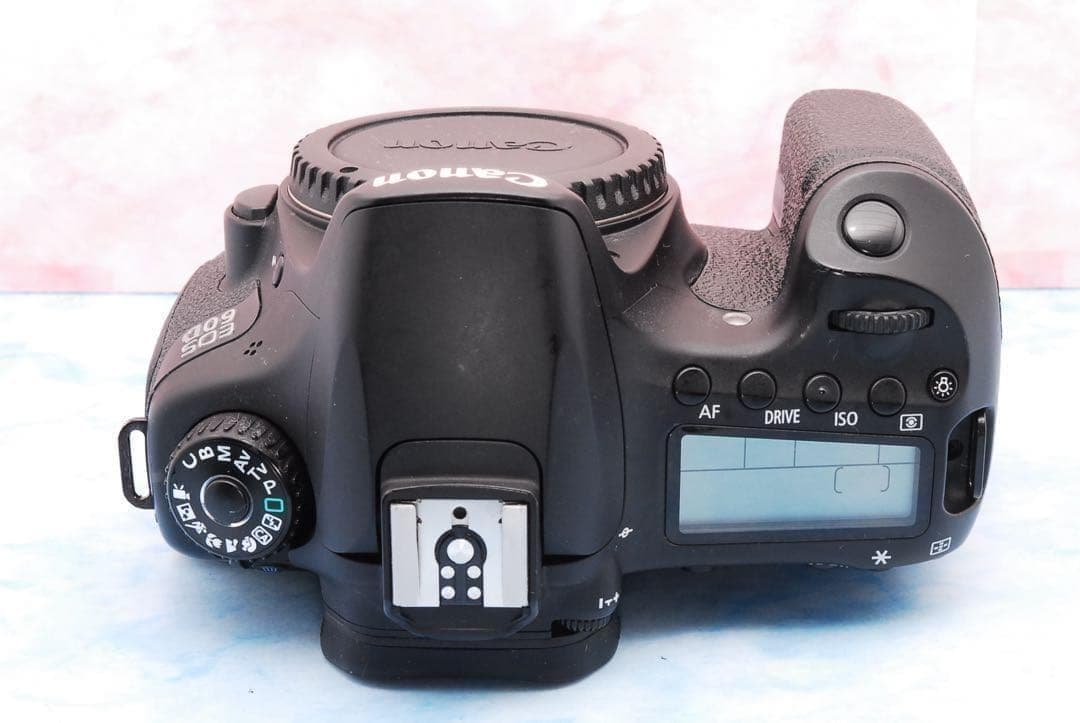 ☆キャノン EOS 60D☆バッグ付☆超望遠レンズ付Wレンズ☆一眼レフカメラ