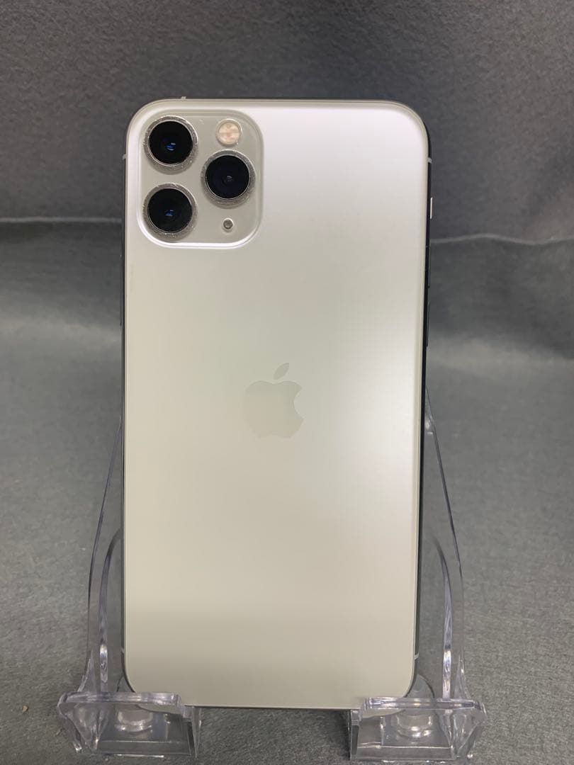中古　国内版　SIMフリー　iPhone 11pro 256GB シルバー色