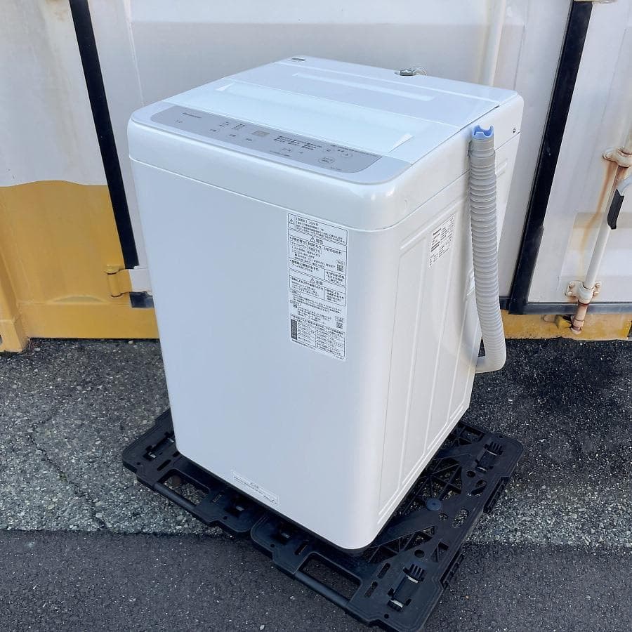 2024年製■Panasonic 5kg 洗濯機 NA-F5B2