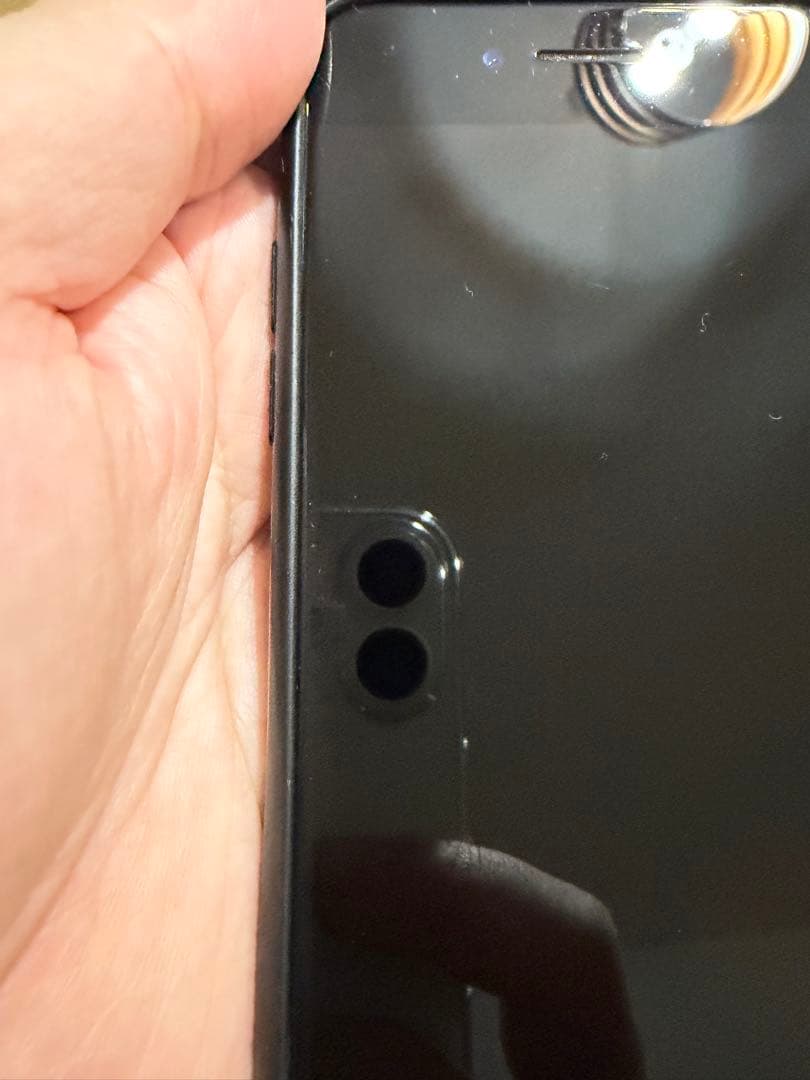 iPhone SE3 黒　128GB 中古　それなりに使用感あり