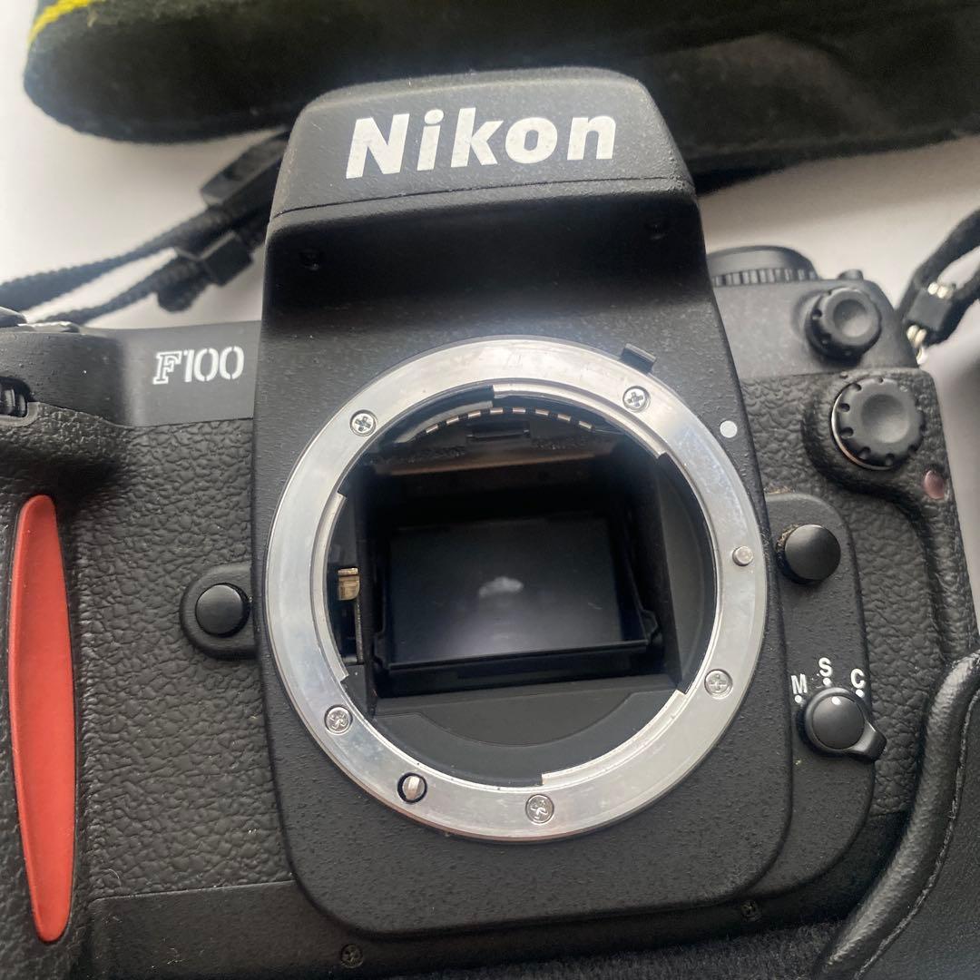 Nikon F100 一眼レフカメラ 28-106mmレンズ付き