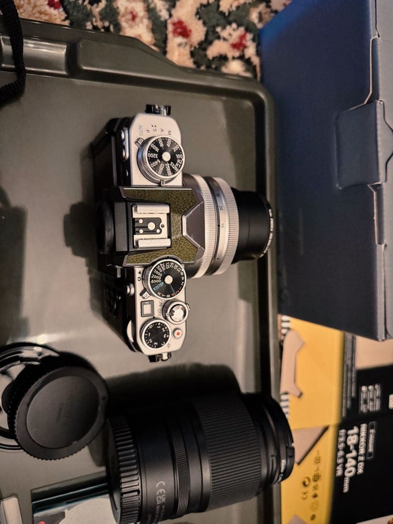 【美品】Nikon Zfc カメラ本体+レンズ3点セット 他アクセサリーあり
