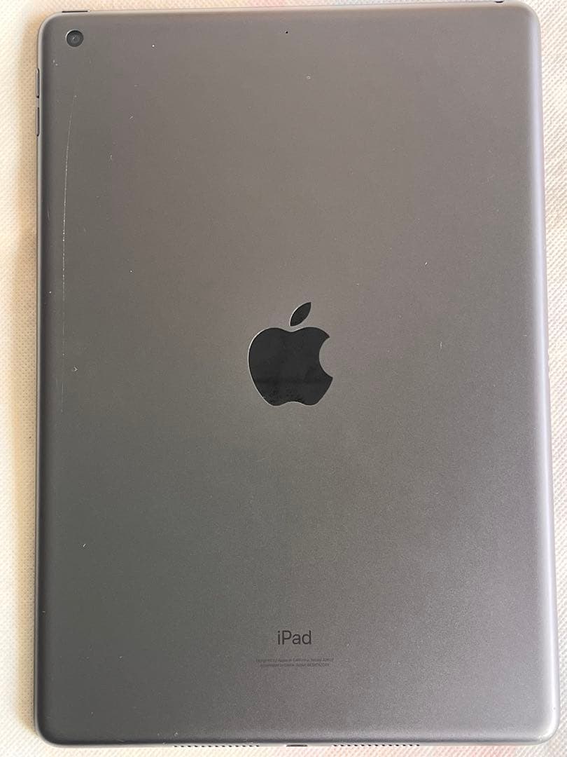 Apple iPad 64GB 本体　バッテリー93％