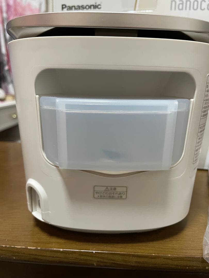 美顔器　Panasonic EH-SA0B