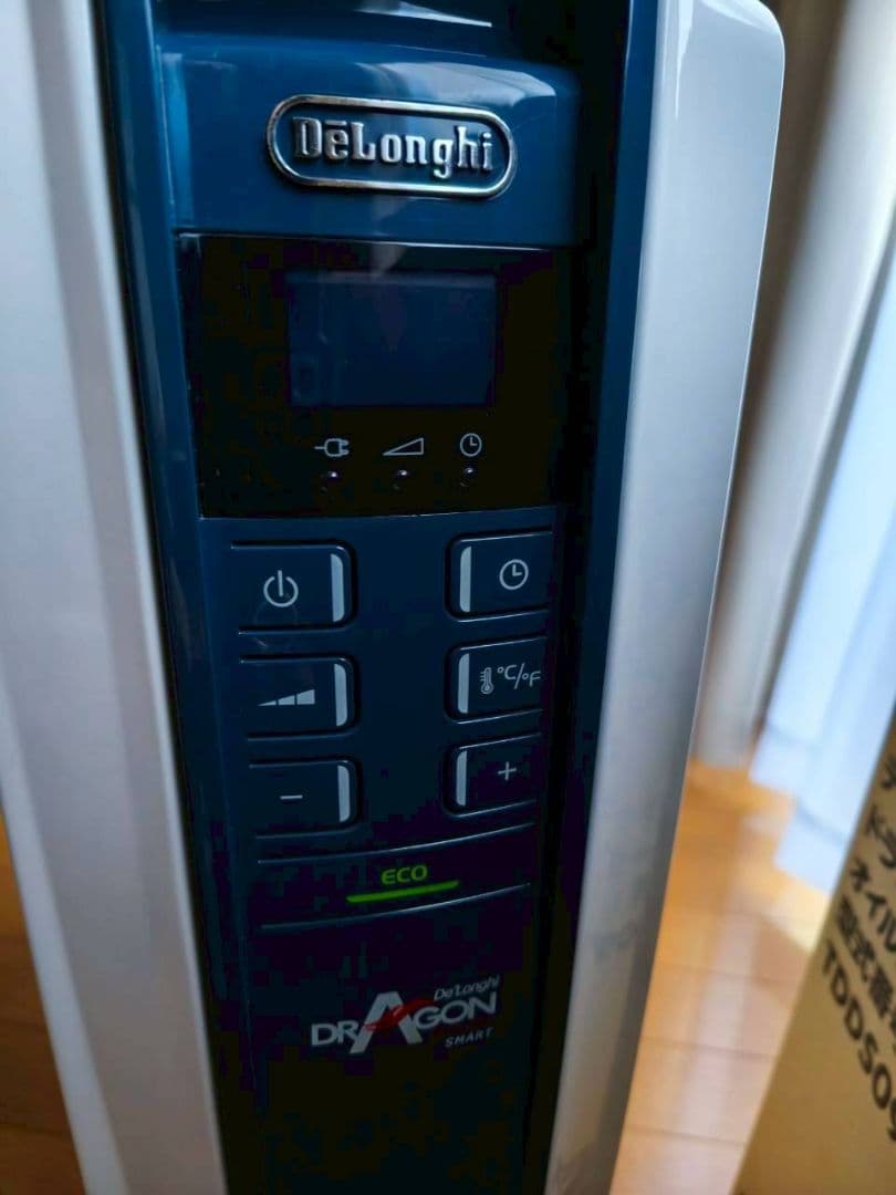 美品 4〜10畳【デロンギ】オイルヒーター 暖房 チャイルドロック 家電 防寒