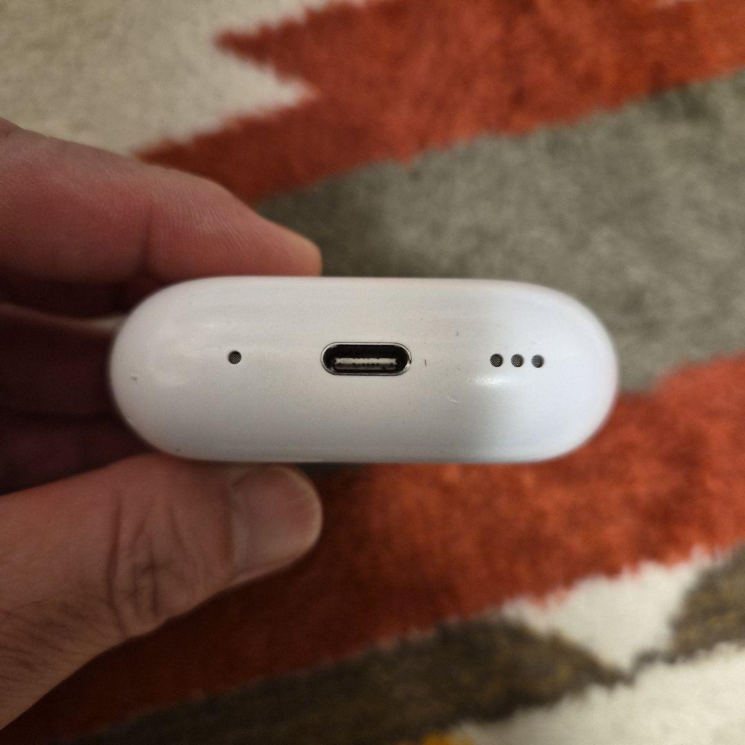 AirPodspro2 第2世代 本体 ホワイト USB-C充電ポート 左耳