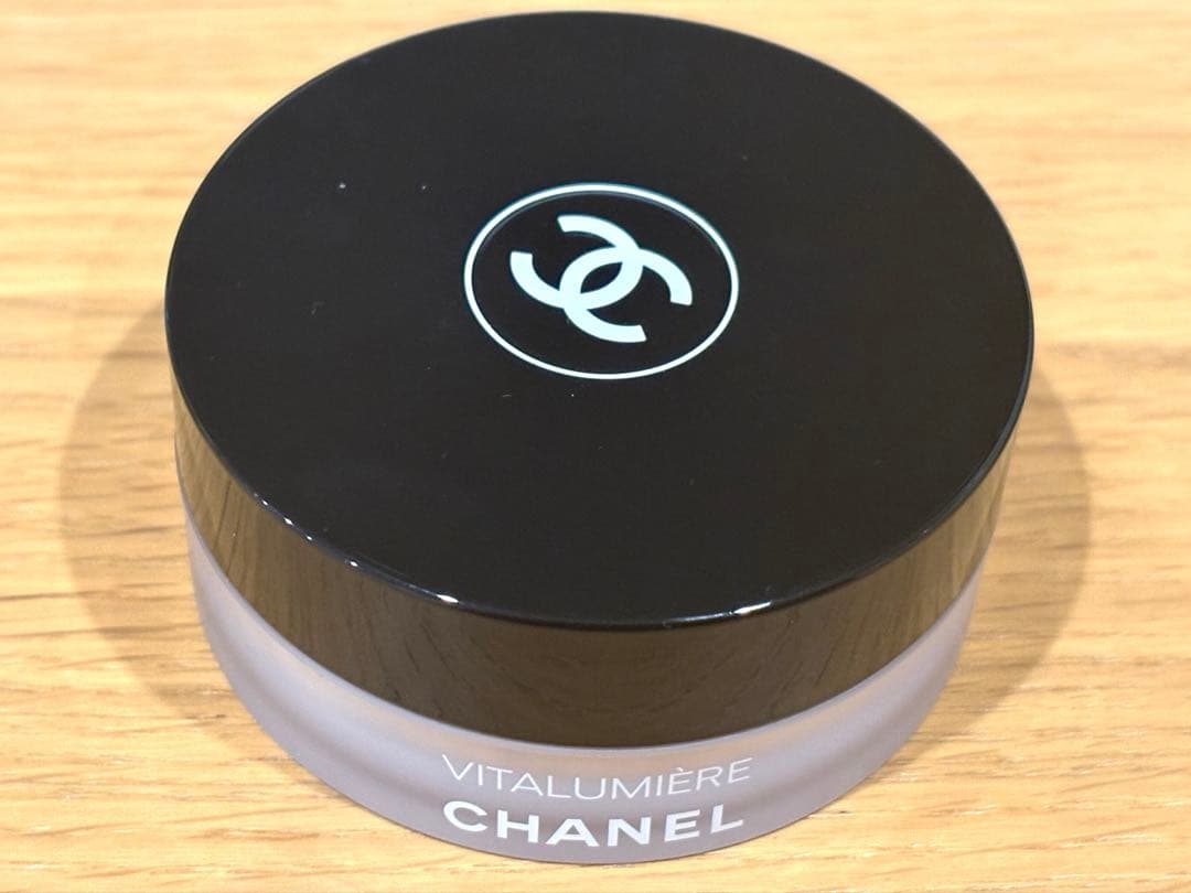 新品　シャネル　ヴィタルミエールルースパウダー　N°10 CHANEL