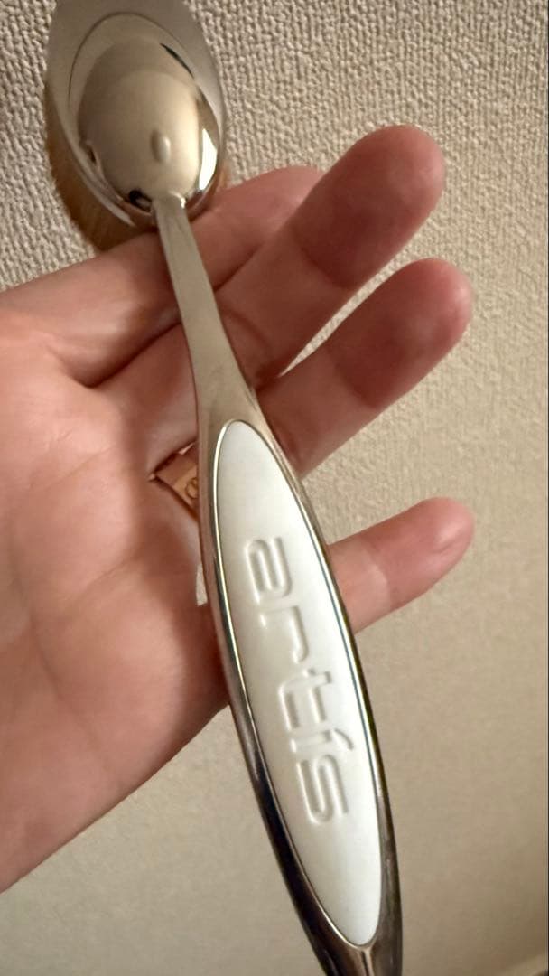 artís Oval Artisアーティス メイクアップブラシ オーバル7