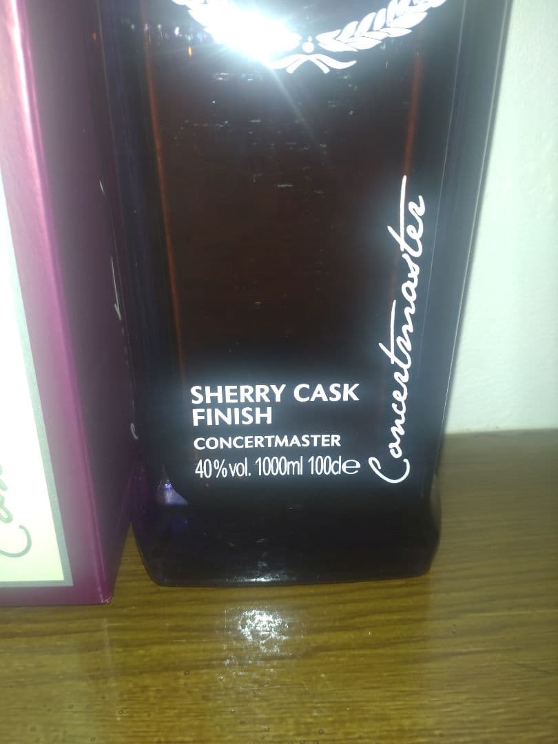 KAVALAN CONCERTMASTER シェリー樽仕上げ 1000ml