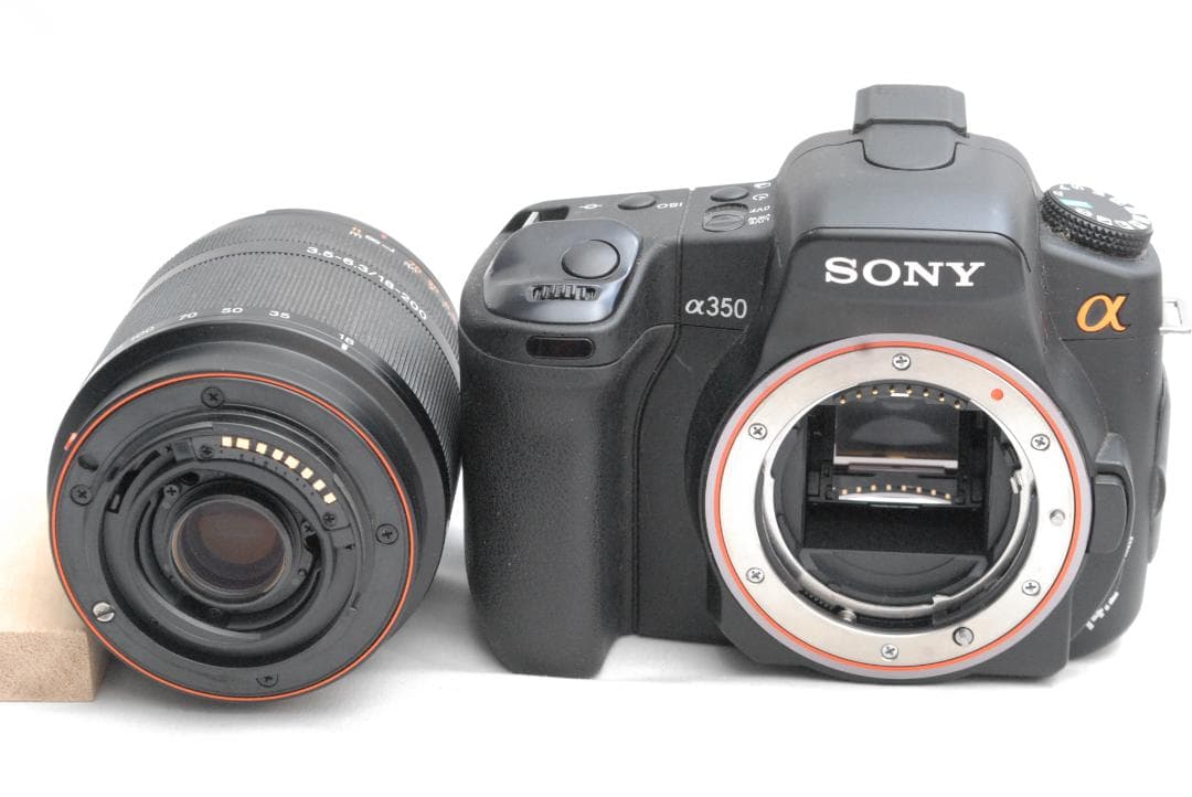SONY α350/DT 3.5-6.3/18-200mm (良品）