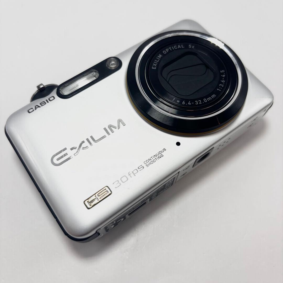 CASIO EXILIM EX-FC100 シルバー 訳あり