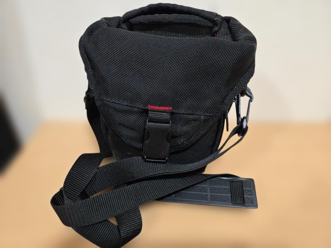 SONY Cyber-shot DSC-HX100V ★カメラバッグ付