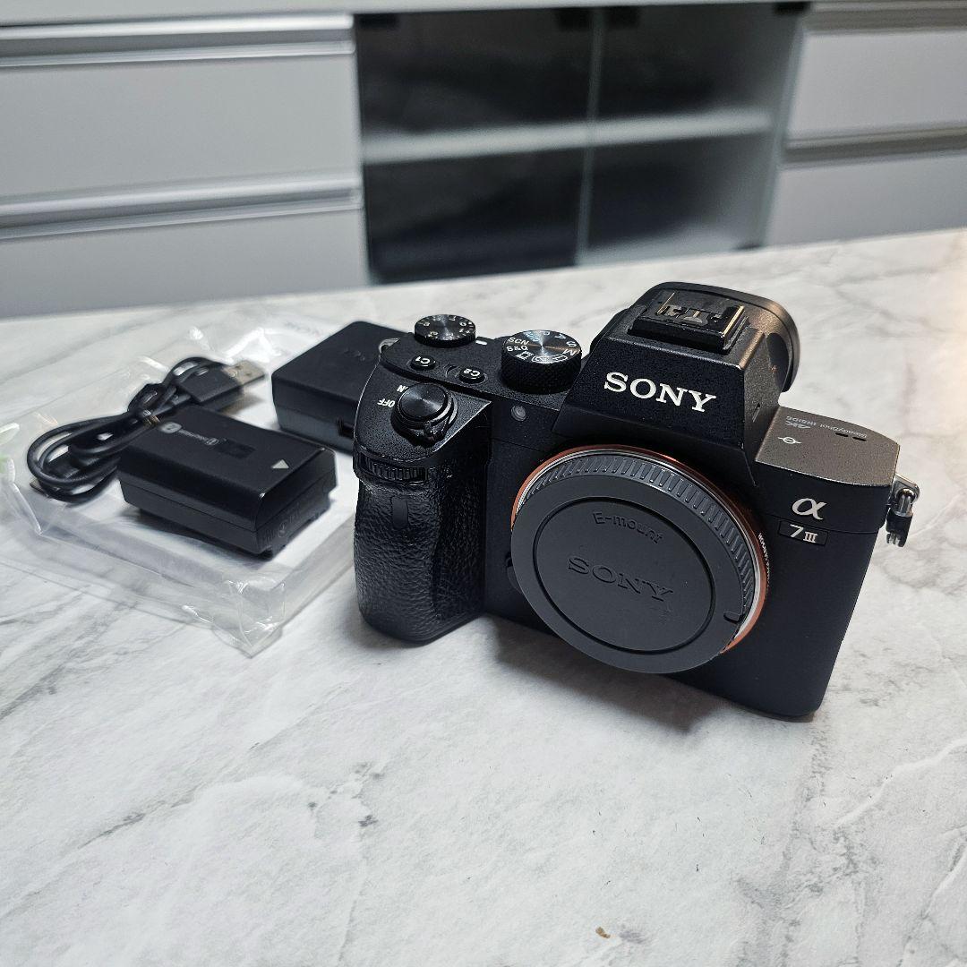 SONY α7III ミラーレス一眼 ボディILCE-7M3