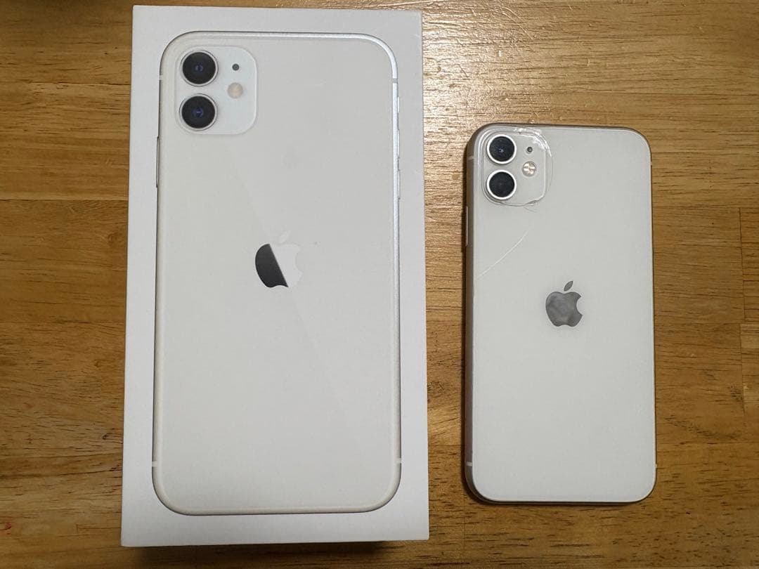 iPhone11 128GB ホワイト　リセット済　動作確認済
