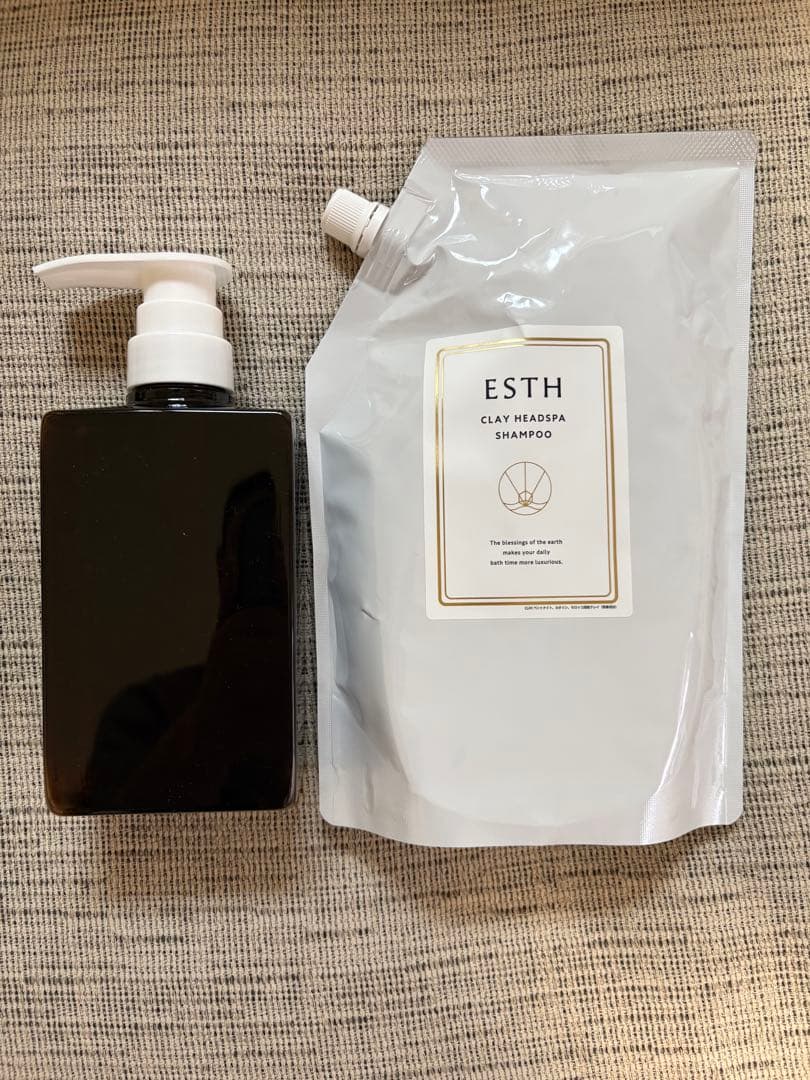 ESTH CLAY HEADSPA SHAMPOO 詰め替え2回分とボトル
