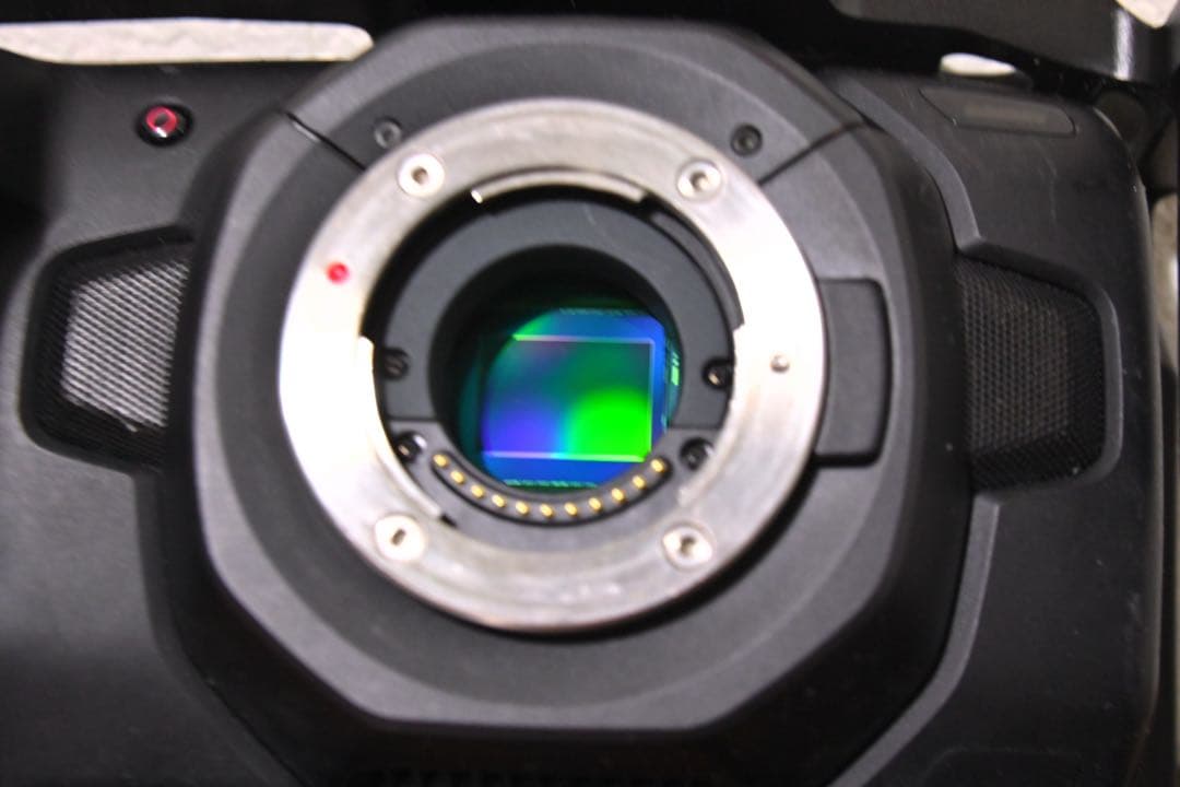 ブラックマジックシネマカメラ4K 本体　多数おまけ付き