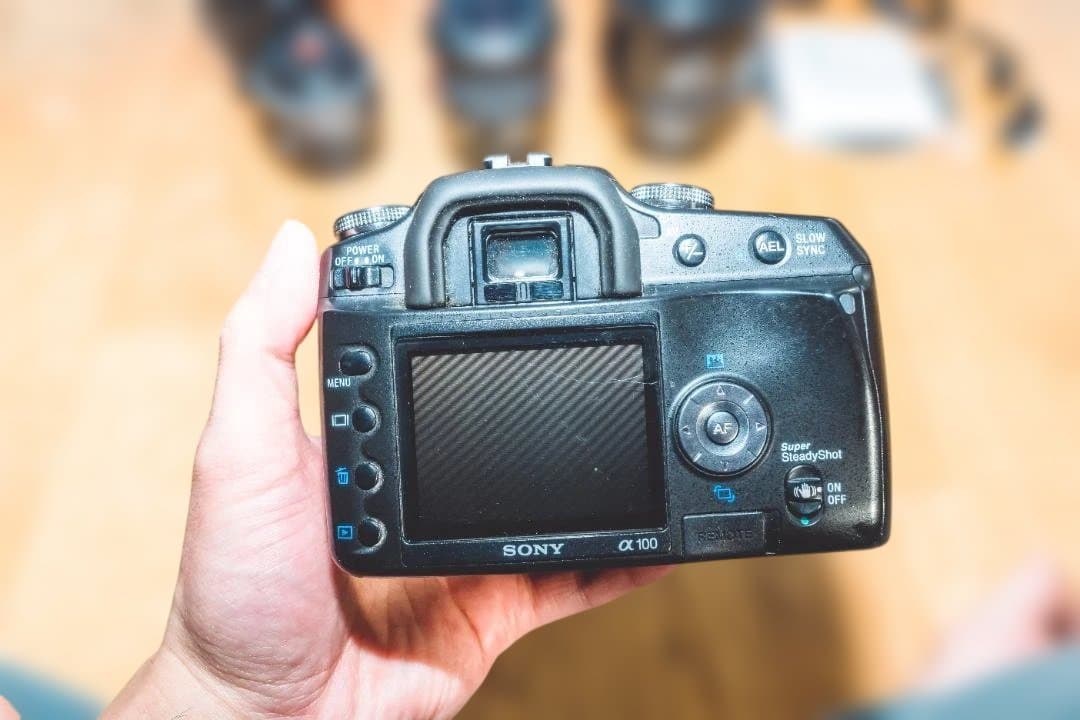 【ジャンク】SONY α100 デジタル一眼レフカメラ　レンズ4本セット