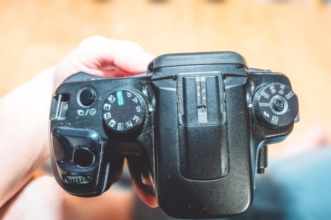【ジャンク】SONY α100 デジタル一眼レフカメラ　レンズ4本セット