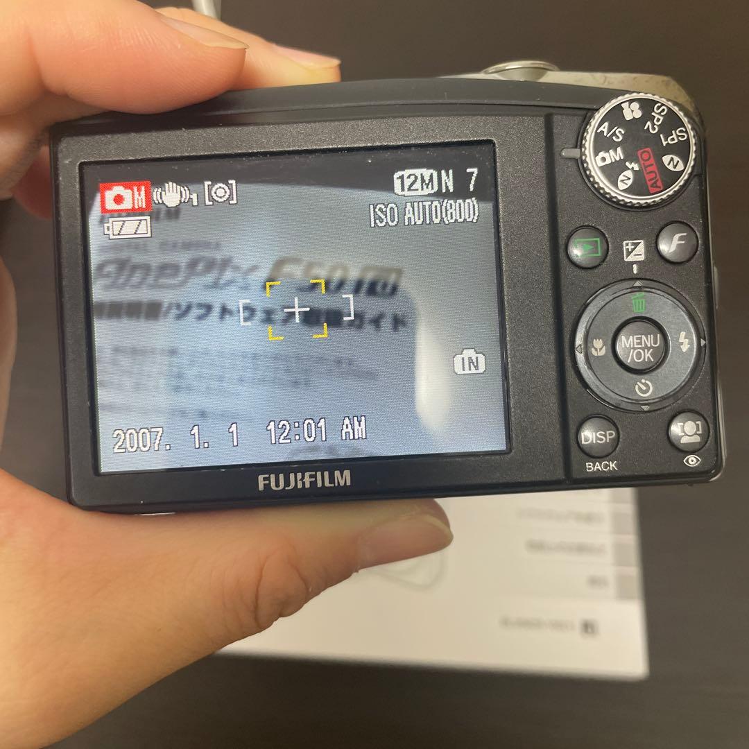 Fujifilm FinePix F50 fd デジタルカメラ　中古美品
