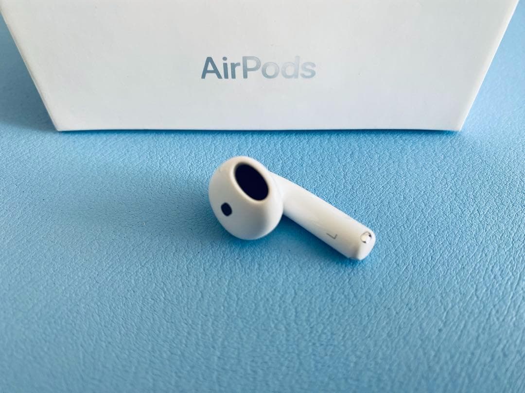AirPods 第4世代 L片耳 左耳のみ イヤホン A3056 YFUG