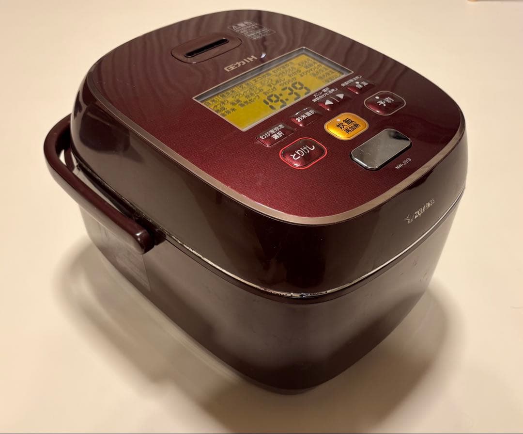 ZOJIRUSHI　圧力IH炊飯ジャー　極め炊き　NW-JS18 1升炊き