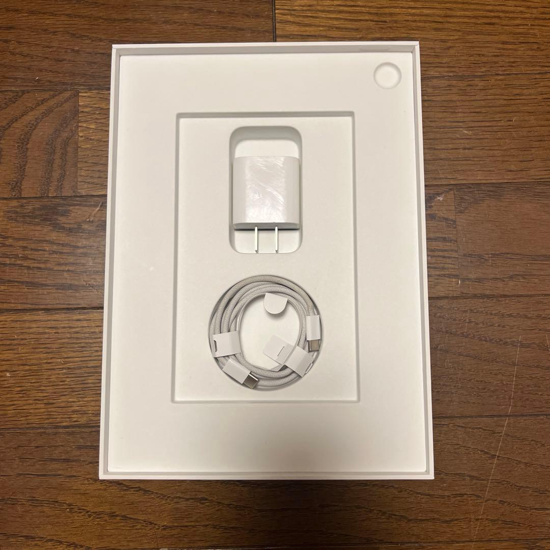 iPad 第10世代　64GB