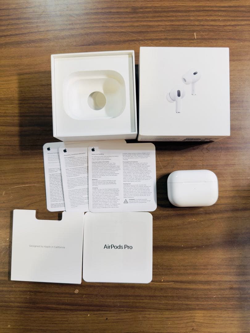 【美品★即日発送】AirPods Pro 第2世代 充電ケースのみ+外箱セット