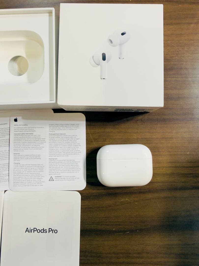 【美品★即日発送】AirPods Pro 第2世代 充電ケースのみ+外箱セット