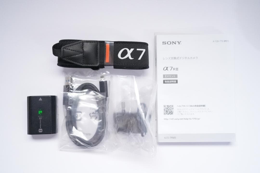 SONY α7Riii ILCE-7RM3 ミラーレス一眼カメラ 本体
