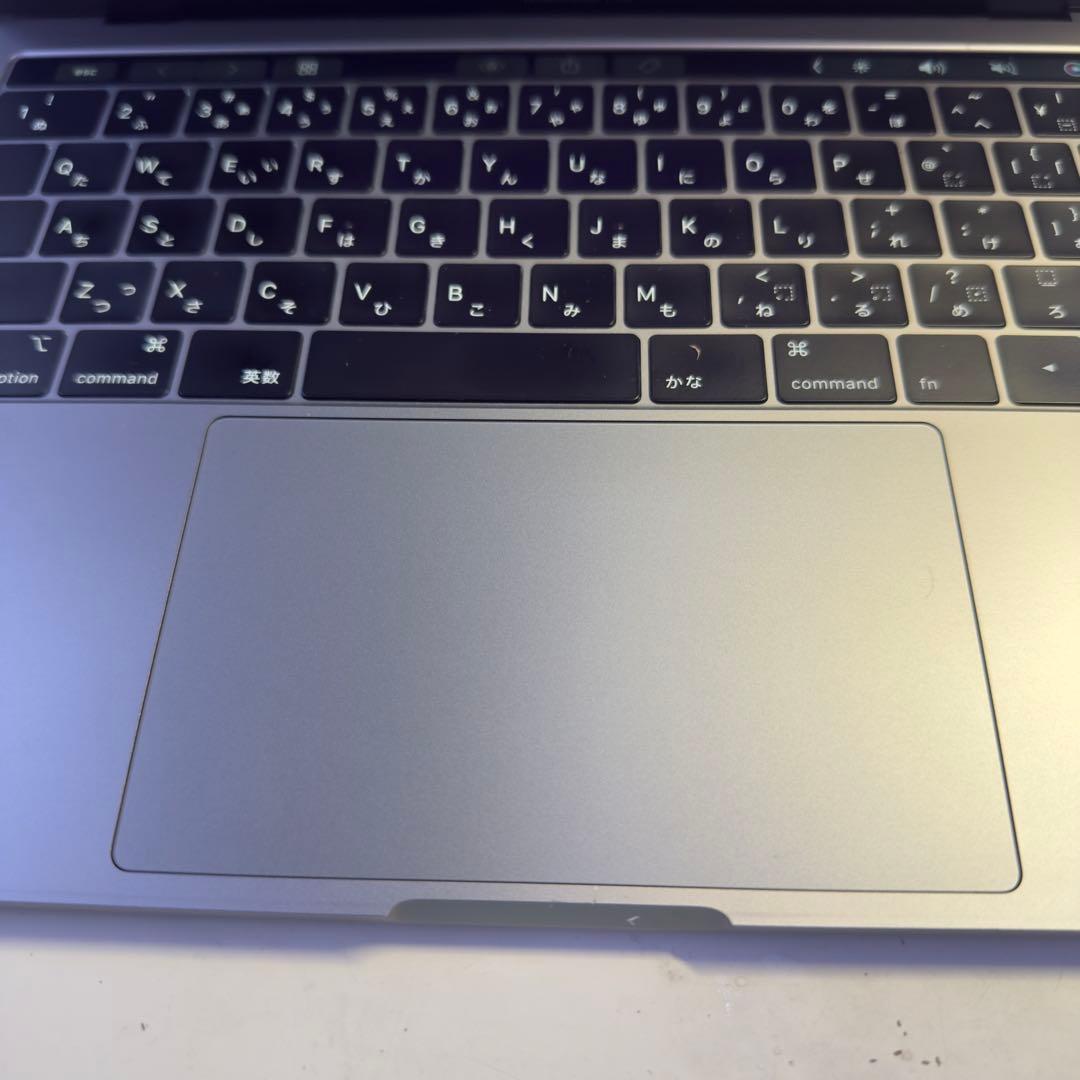 MacBookPro 13インチ i7搭載　16GB/256GB 極美品