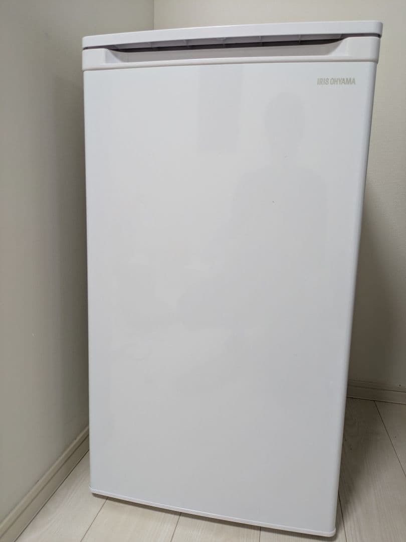 アイリスオーヤマ 冷凍庫 前開き式ノンフロン60L ホワイト IUSD-6A-W