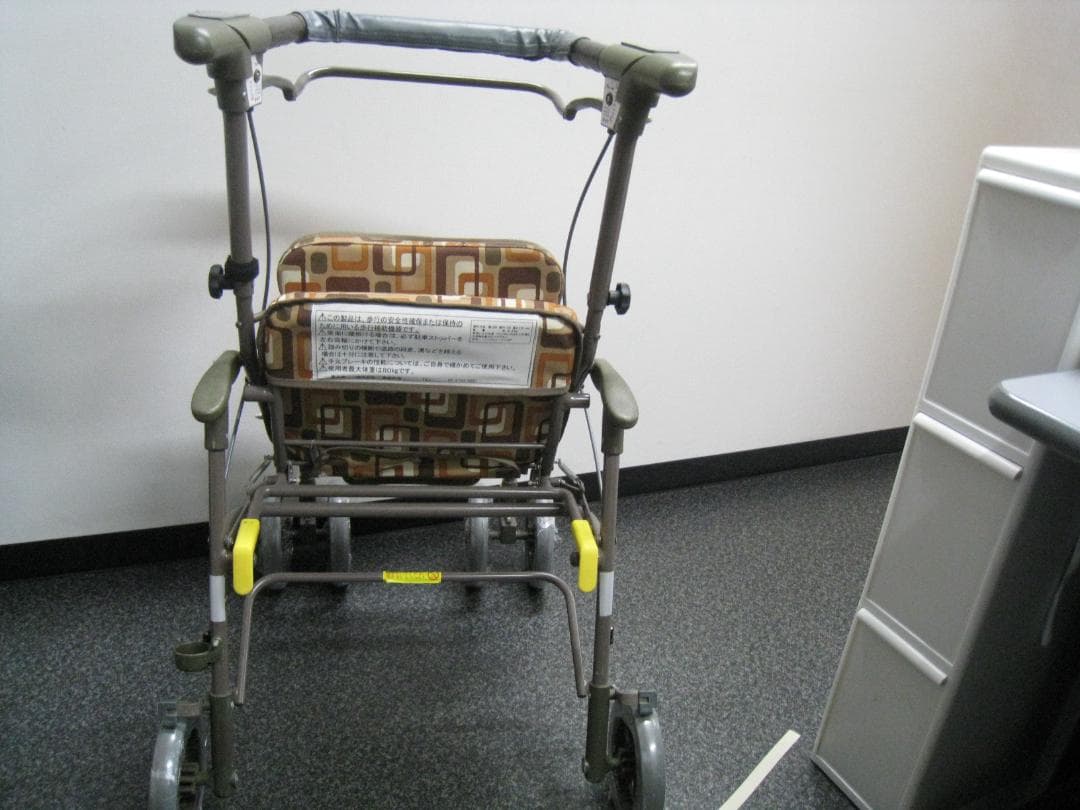 【島製作所】四輪歩行車　シンフォニーワイドSP 介護用歩行車 GAブラウン