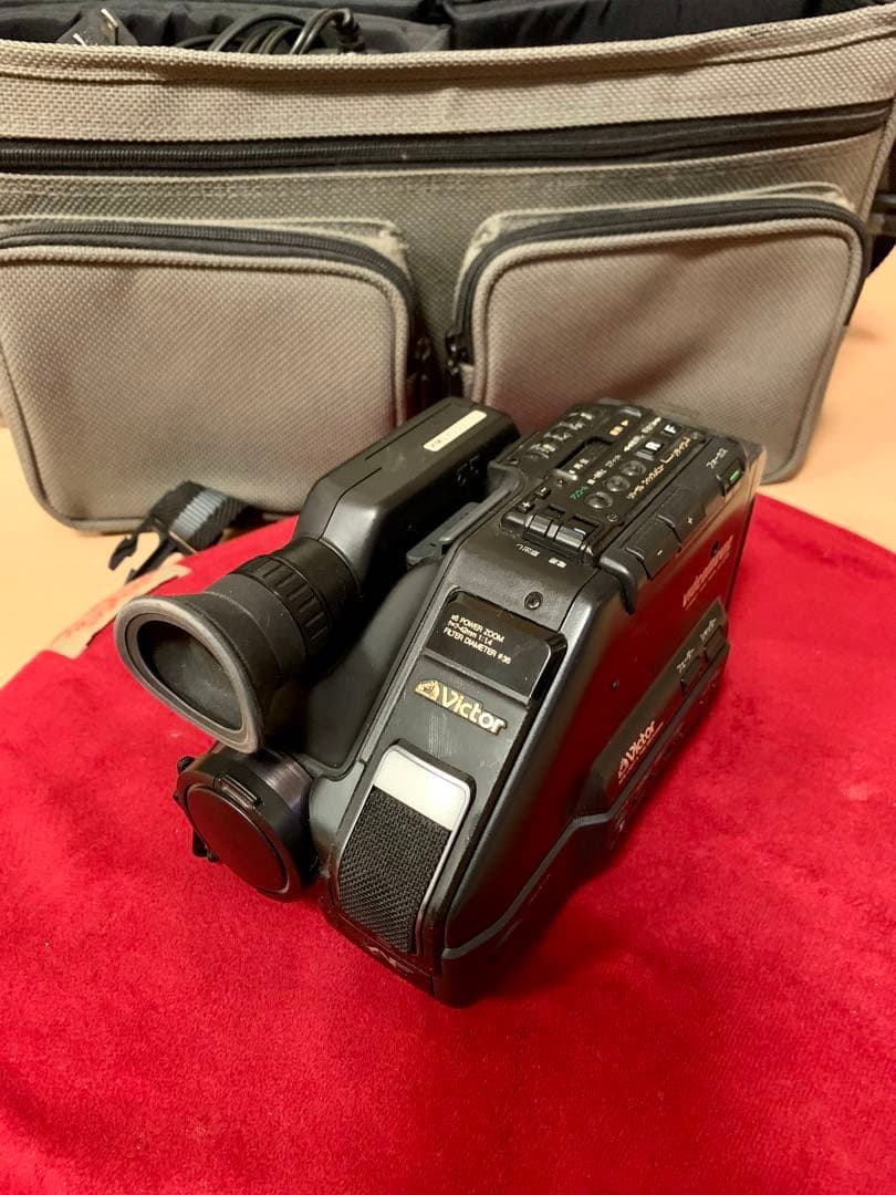 Victor VHSビデオムービー GR-LT5 本体・備品・バッグ