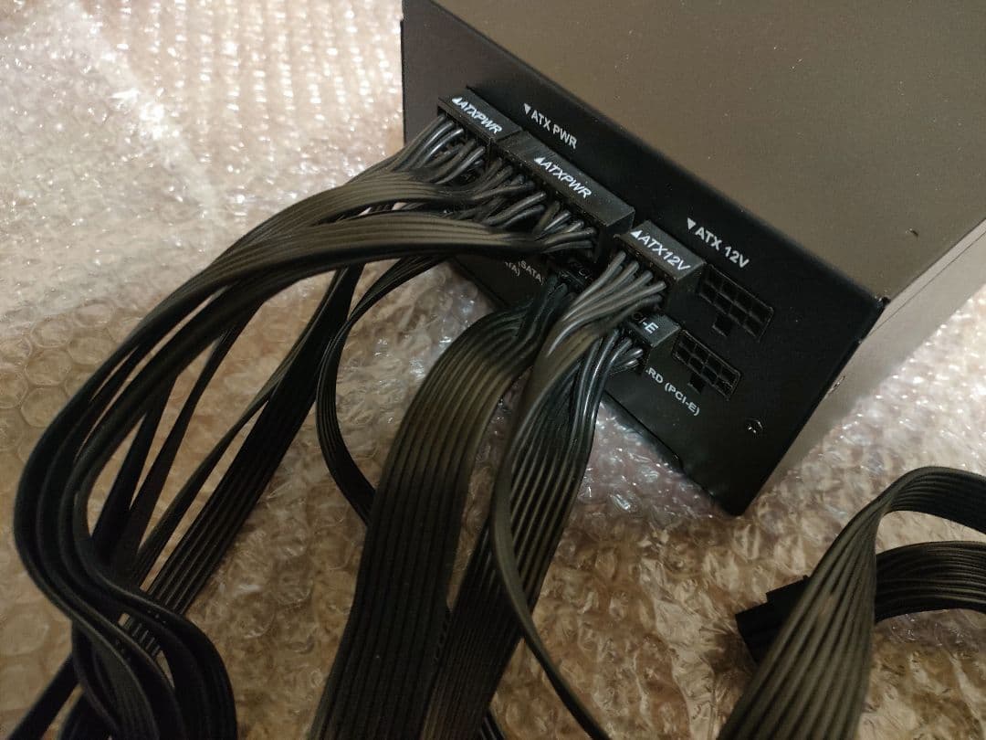 玄人志向PC電源ATX850W WKRPW-GA850W/90+電源ユニット