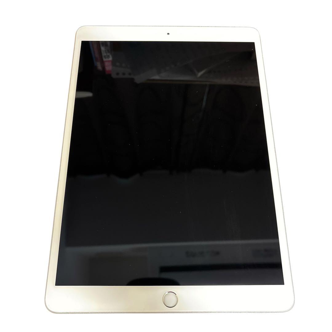 【格安】iPad Air 3 (第3世代) 64GB