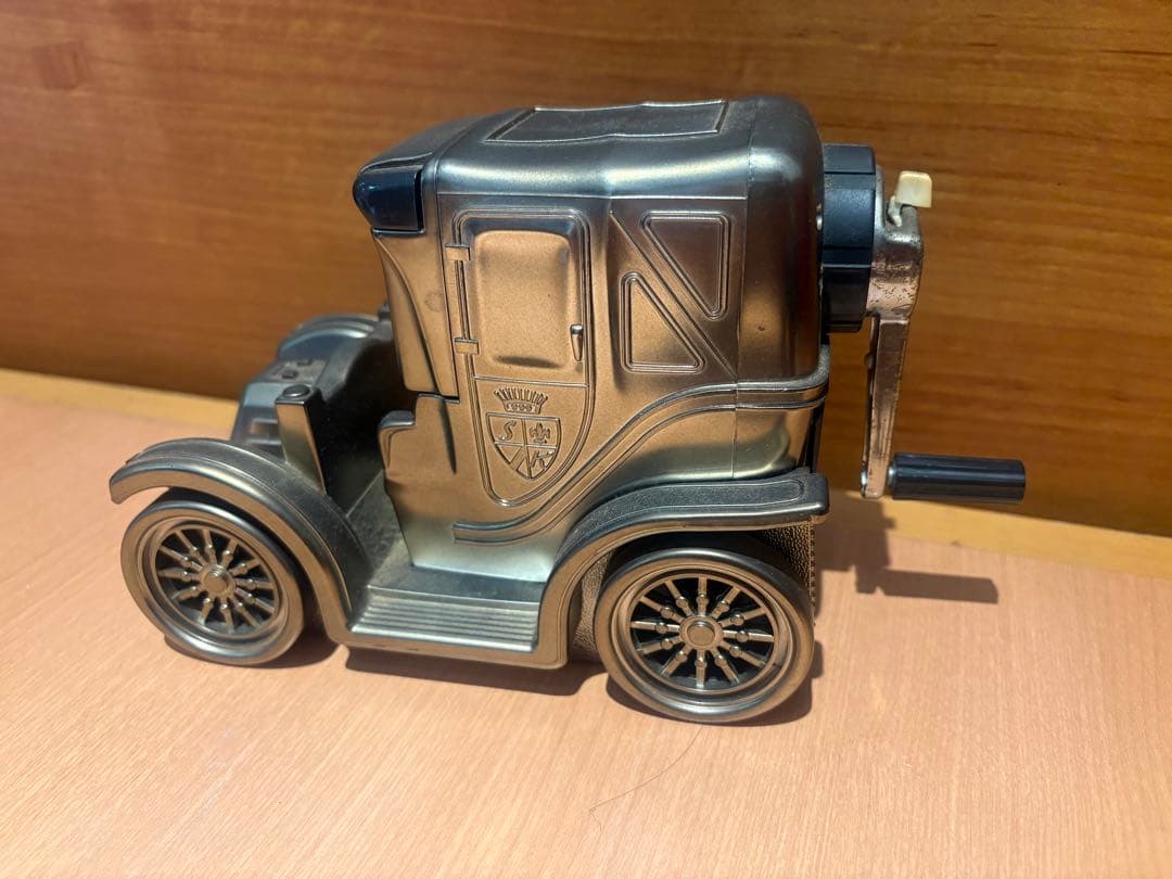 ELM 3500 メタル製クラシックカー　鉛筆削り