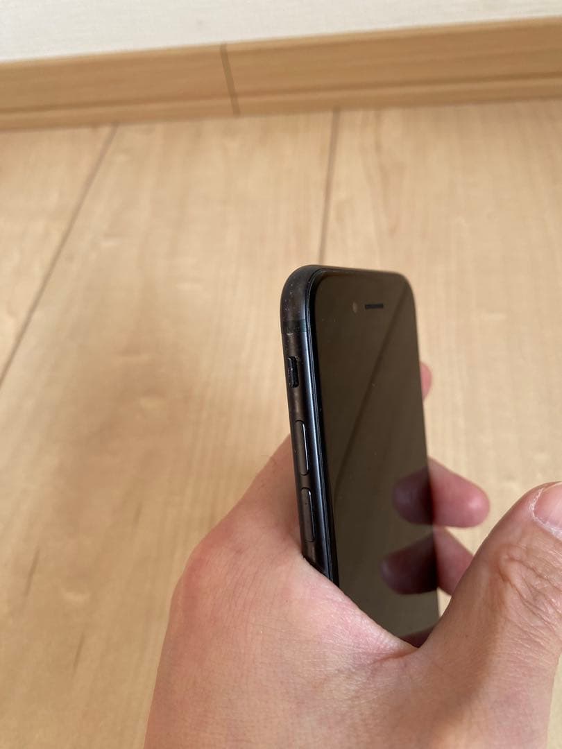 iPhone7 128GB バッテリー72%