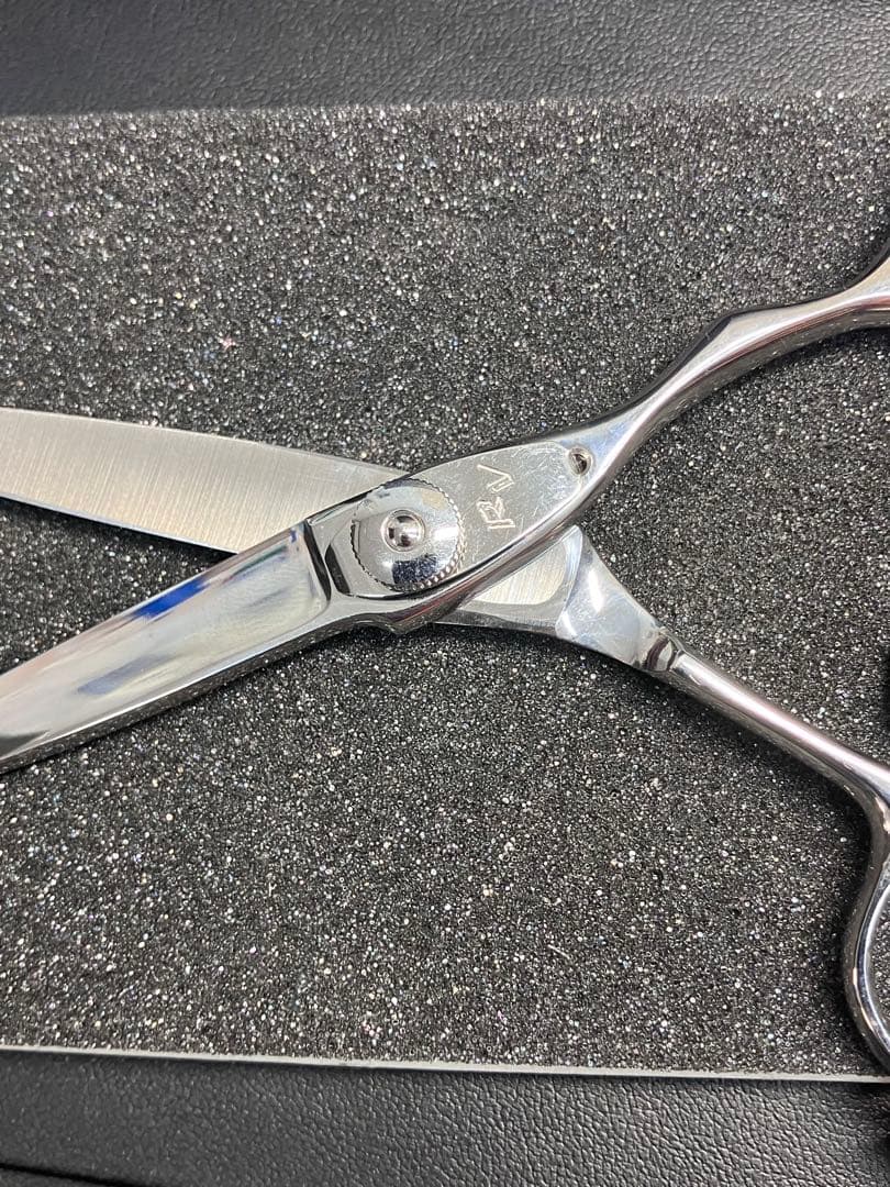 B【ほぼ未使用保管品】アコス AKKOHS シザー RV 550 美容師 ハサミ