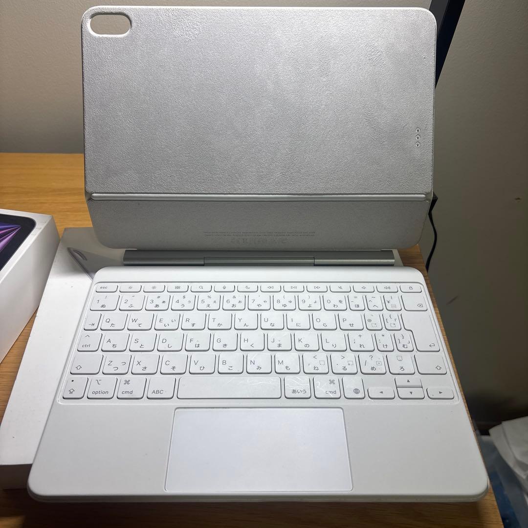 iPad Air(第7世代 パープル）+ Magic Keyboard ホワイト