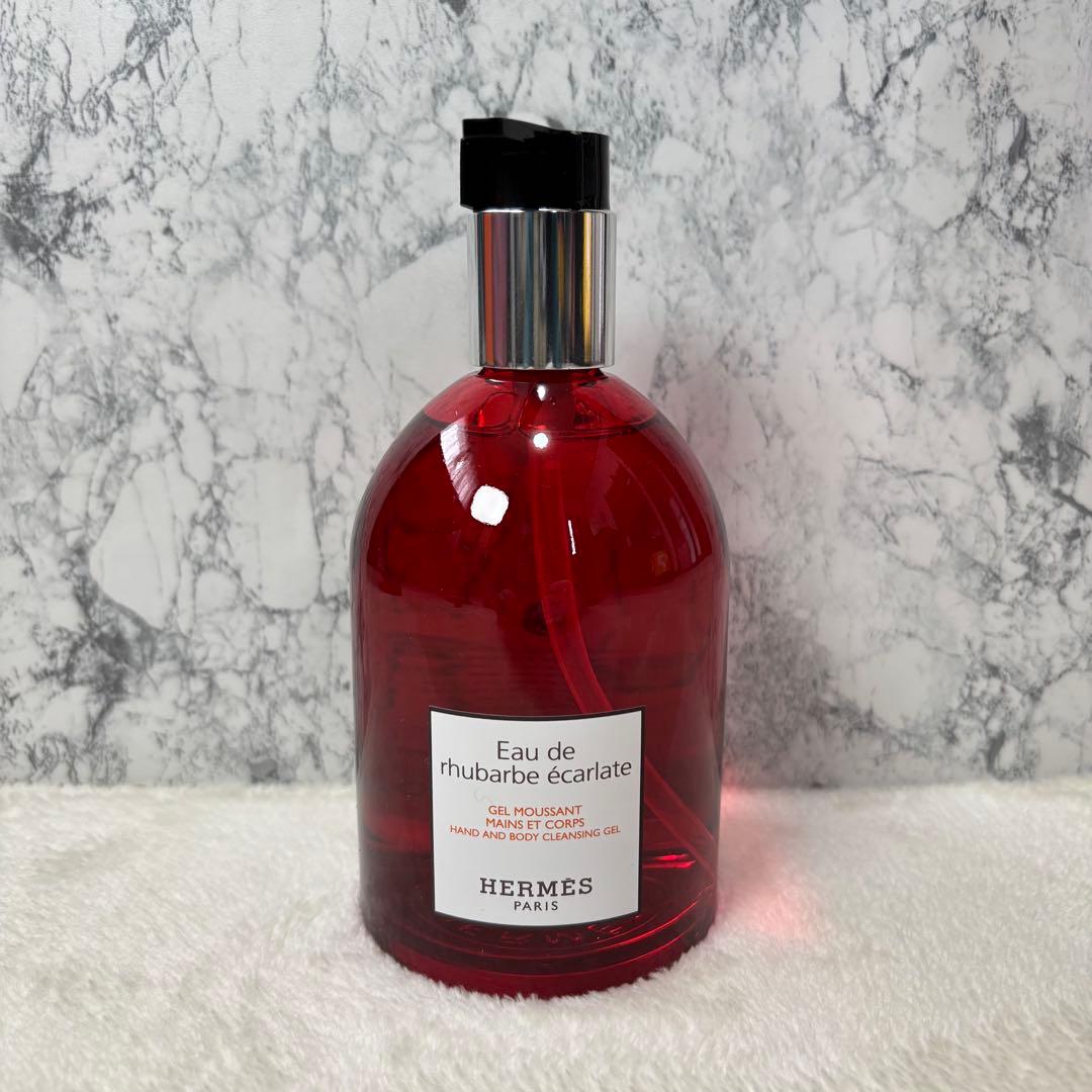 【未使用】エルメス ハンド＆ボディ クレンジングジェル 300ml ルバーブ 赤