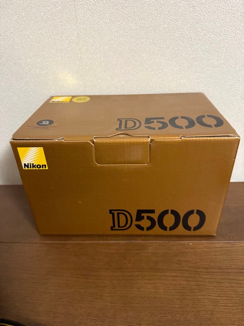 Nikon D500 美品 中古品 24-120mm ED VRレンズ付き
