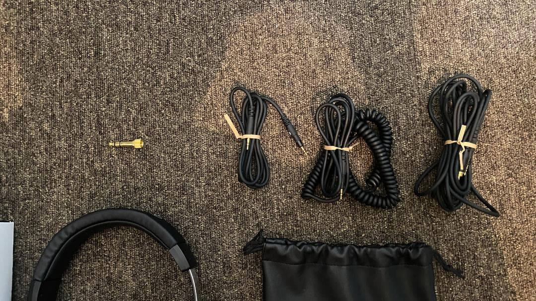 【美品】audio-technica ATH-M50x 有線ヘッドホン