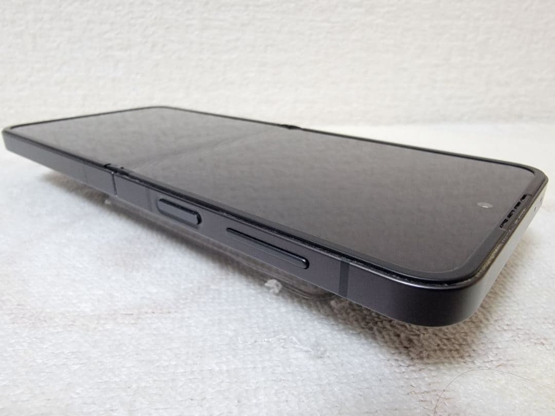 【極美品】Galaxy Z Flip6 256GB SIMフリー / 訳あり