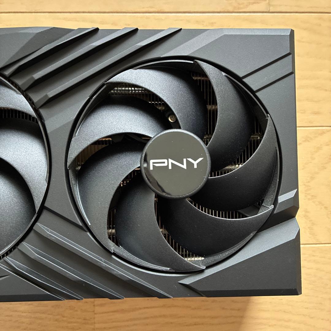 PNY RTX 4090 ヒートシンク　3連　ファン　LED バックプレート