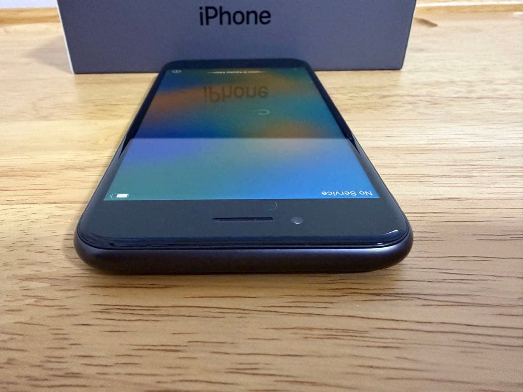 iPhone8 本体 スペースグレイ 64GB 正規品
