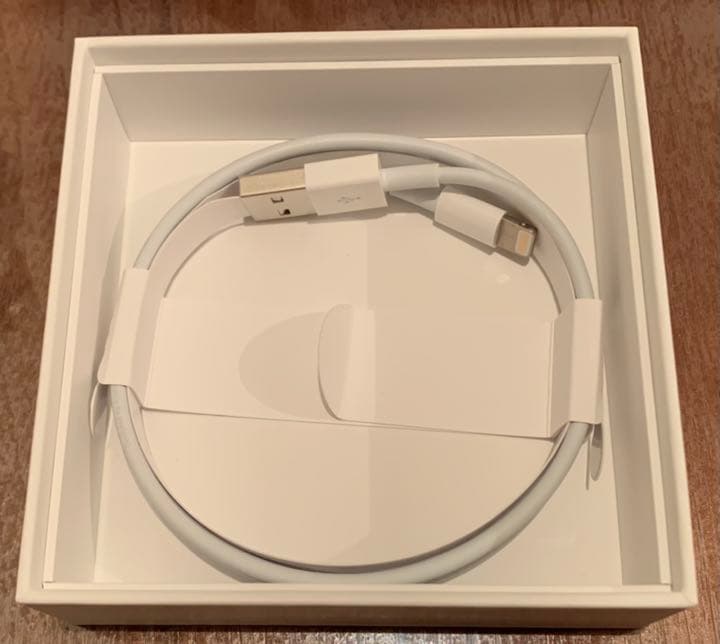 Apple AirPods アップル エアーポッズ MMEF2J/A 第1世代