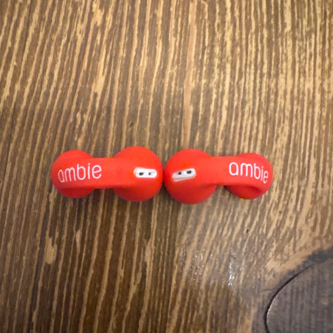 ambie アンビー　AM-TW01 イヤカフ CoralRedソックス付き