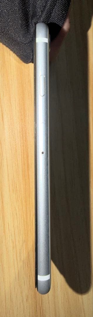 iPhone SE 第2世代 (SE2) 64GB ホワイト SIMフリー 美品