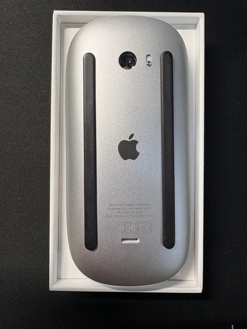 ほぼ未使用 Apple Magic Mouse MK2E3J/A A1657