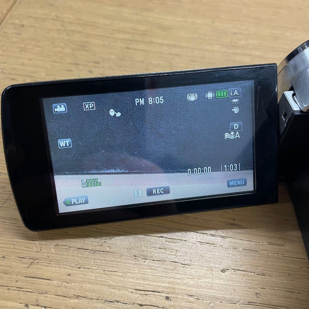 動作品 JVC GZ-E750 シルバー ハンディカム ビデオカメラ